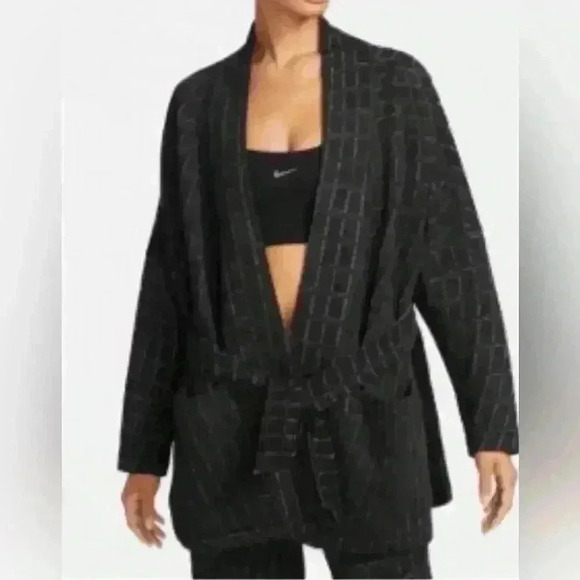 Yoga Therma-FIT Luxe Reversible Sweater - Picture 1 of 4